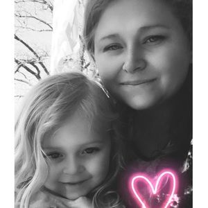 Meet your Posher, Alexandra